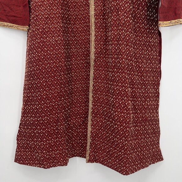 Benzer Traditional Maroon Embroidered Kurta with Gold Trim Mens — Size 40 - Picture 3 of 11